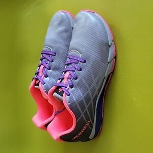 Merrell women sneakers NWT